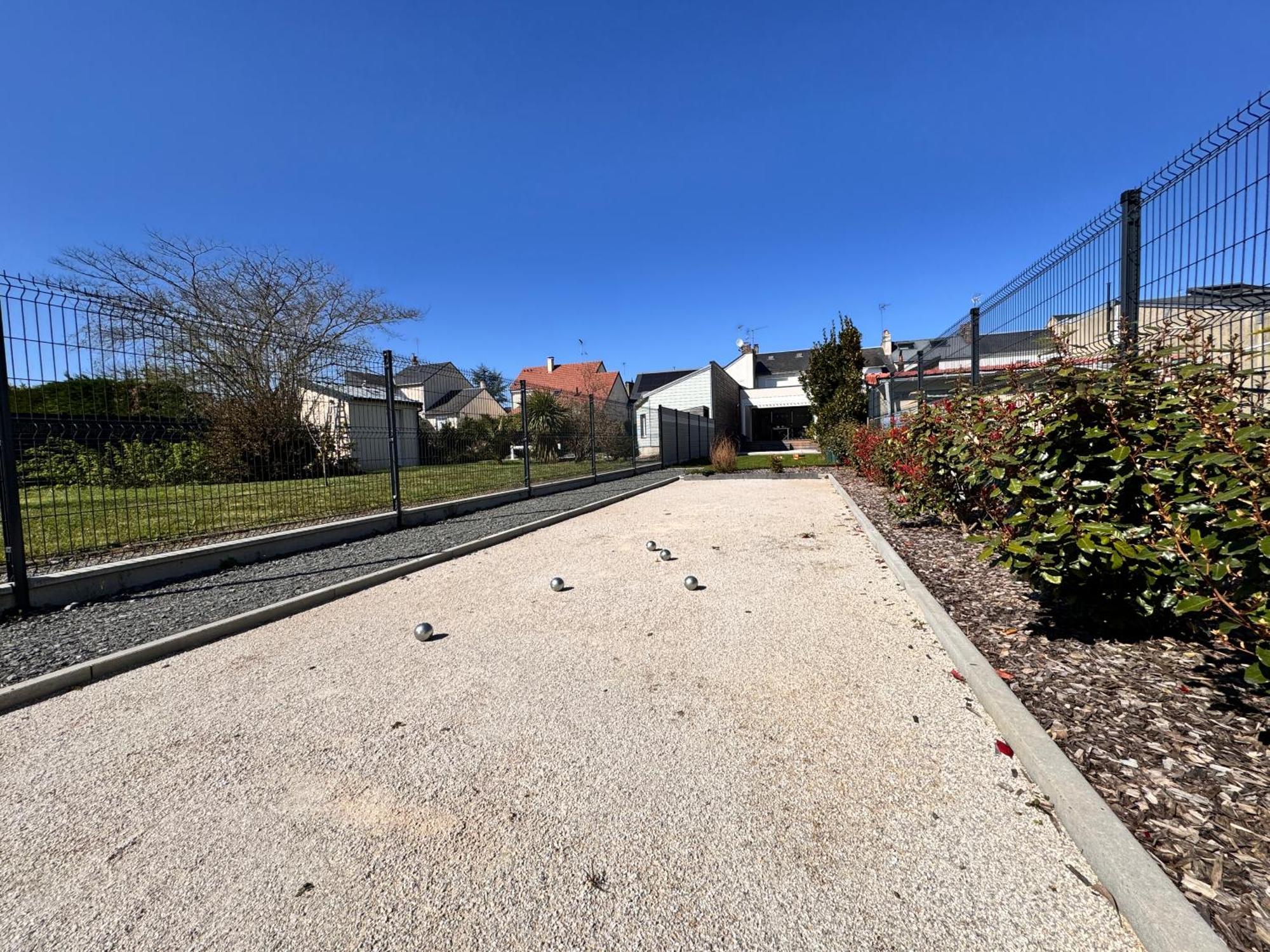 Le Charme - Jardin - Petanque - Parking - 6p Hébergement de vacances